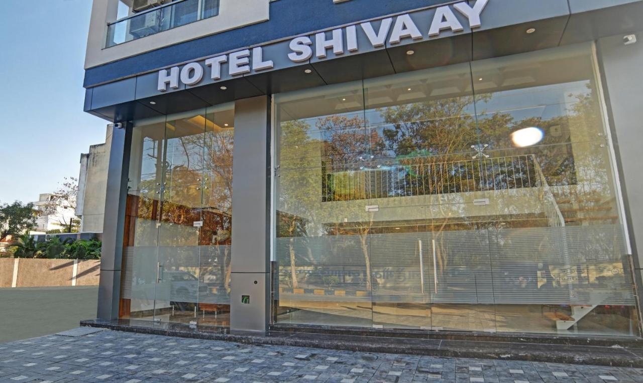 Отель Treebo Shivaay Индаур Экстерьер фото